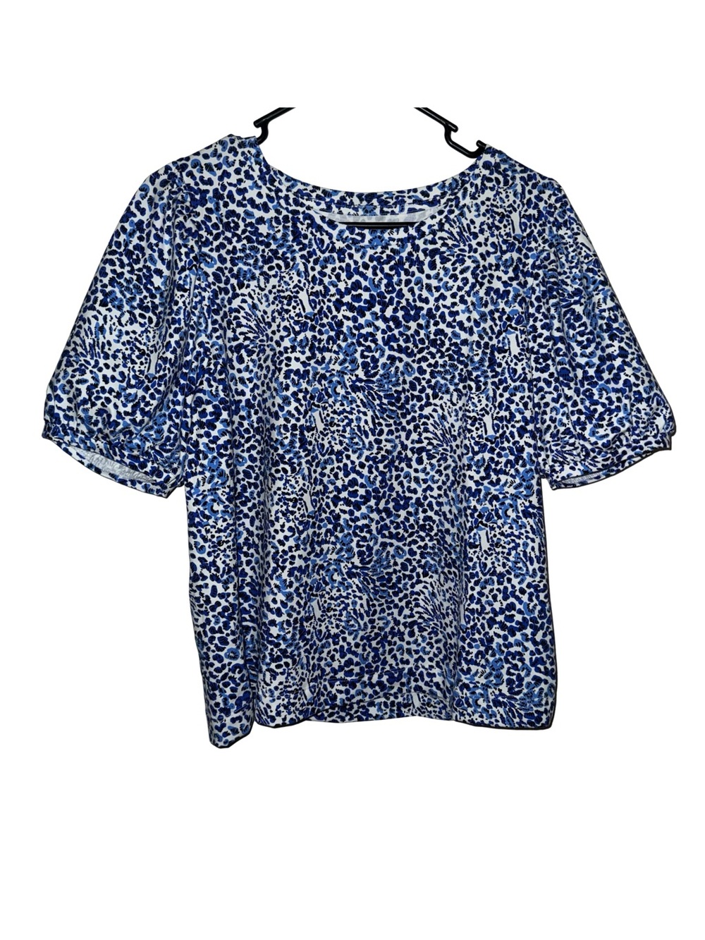 Lilly Pulitzer Blue and White Leopard Short Sleeve Top